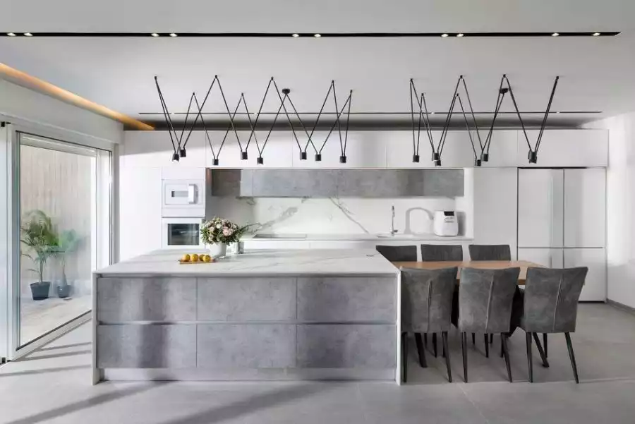 Interesting Accent Pieces for a Modern Gray Kitchen