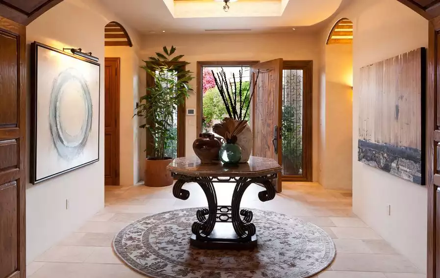 Large house foyer design
