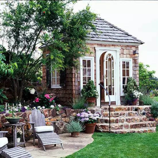 Luxury garden shed