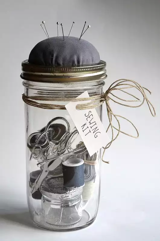 Mason jar sewing kit