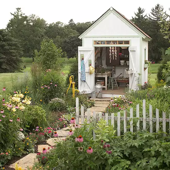 Middle garden shed