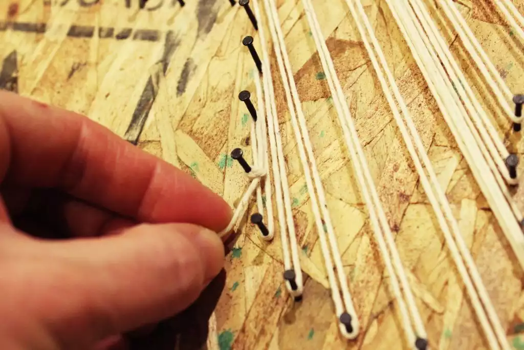 Tie of string art 1024x683