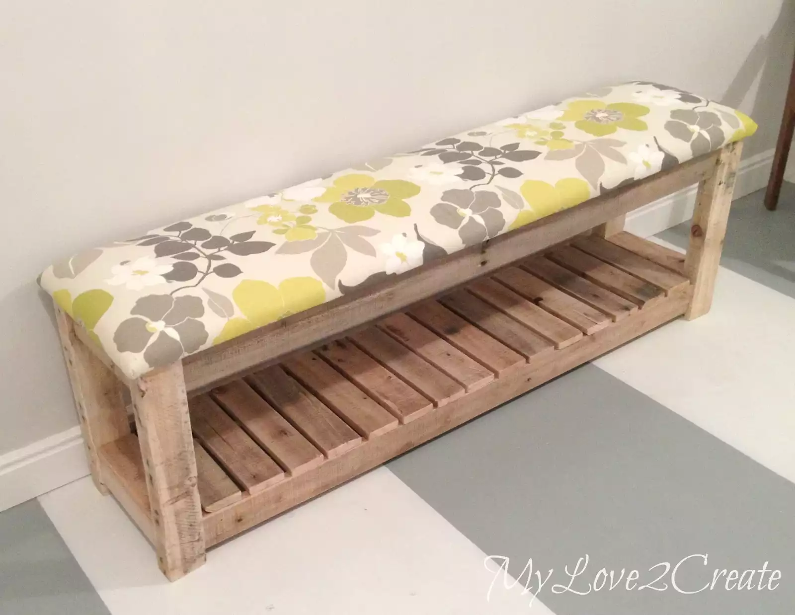 wood pallets bench design