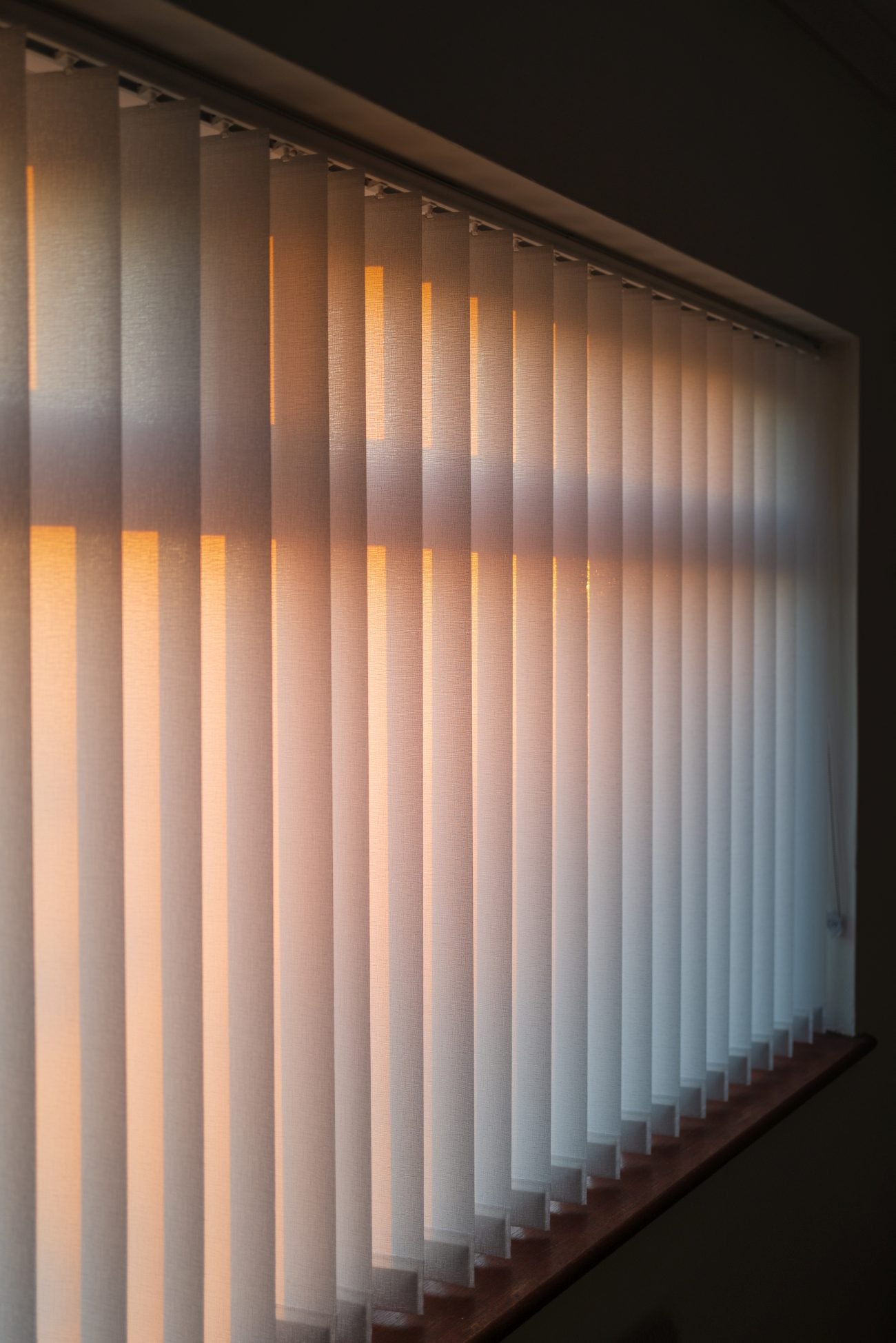 Simple window vertical blinds