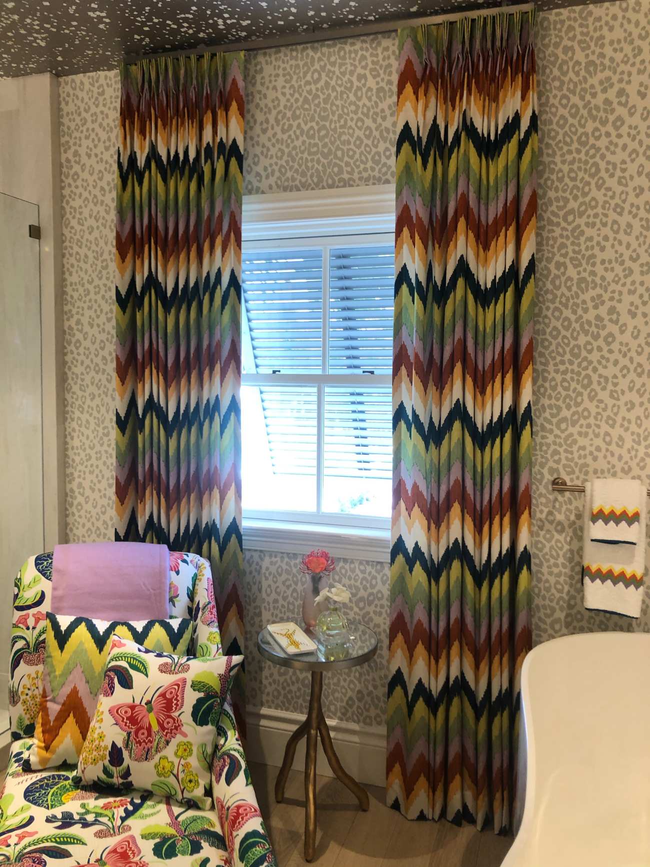 Vibrant colors for curtains