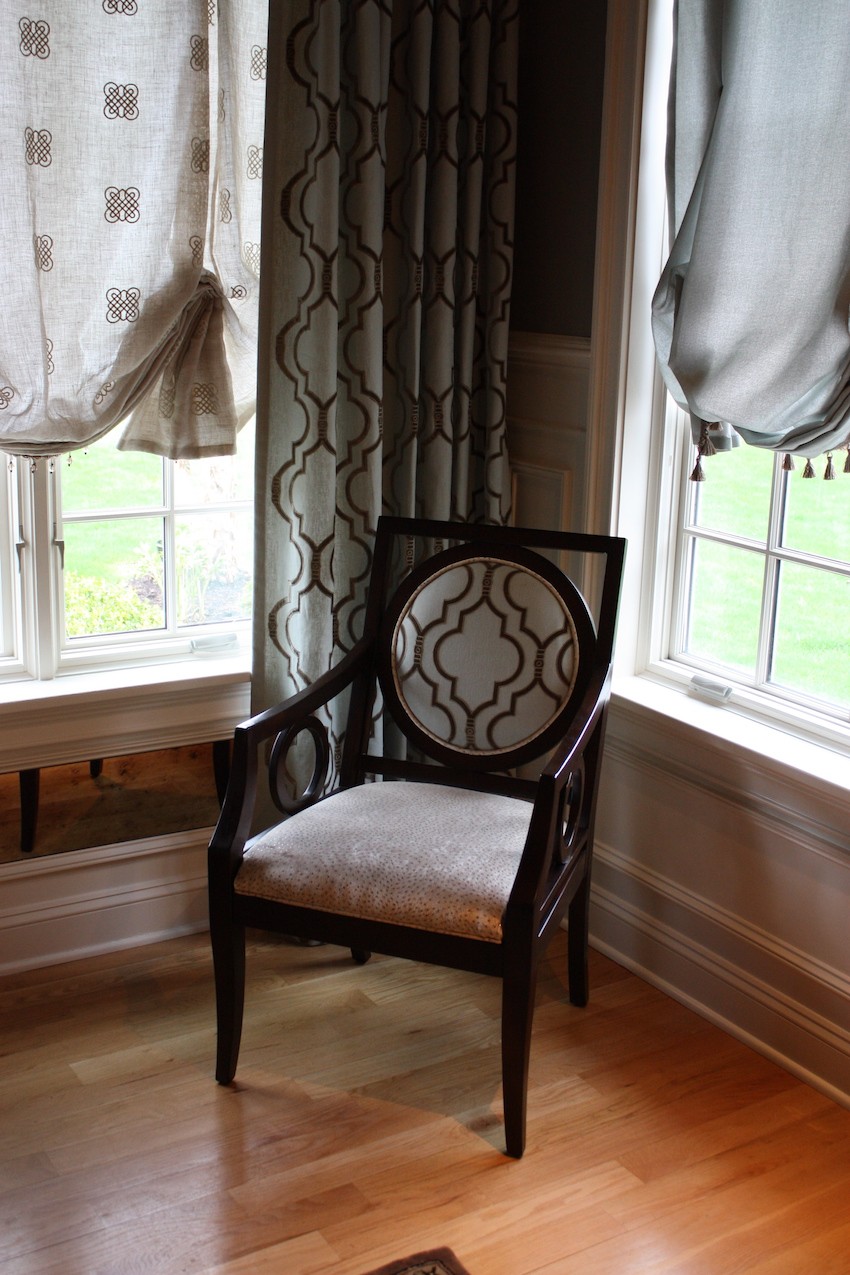 Living side chair drapes