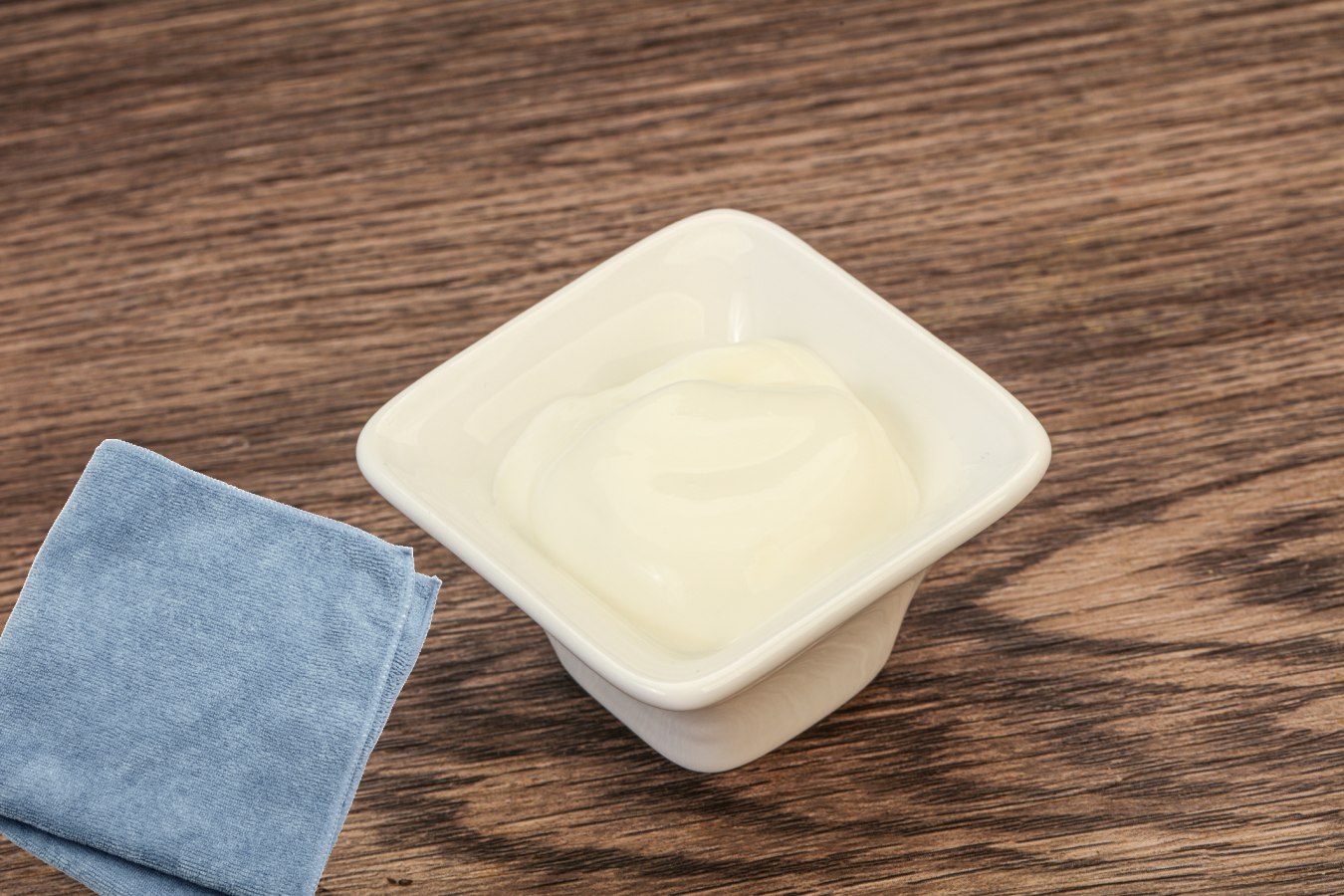 8 Crazy But Effective Ways to Clean with Mayonnaise